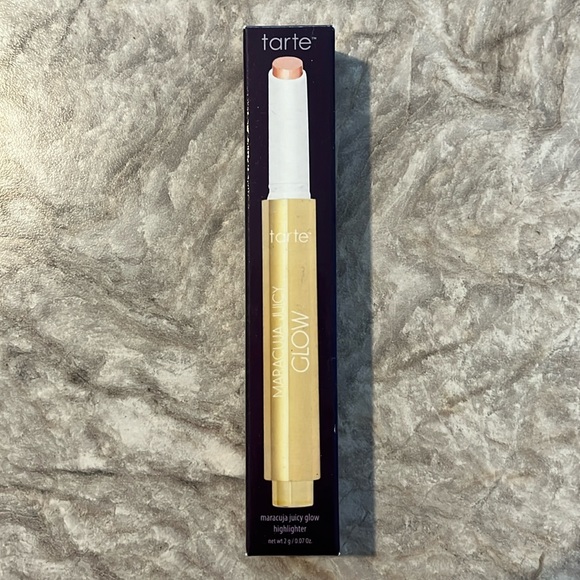 NIB Tarte Maracuja Juicy Glow in Champagne Glow - SOLD OUT SHADE! - Picture 1 of 3